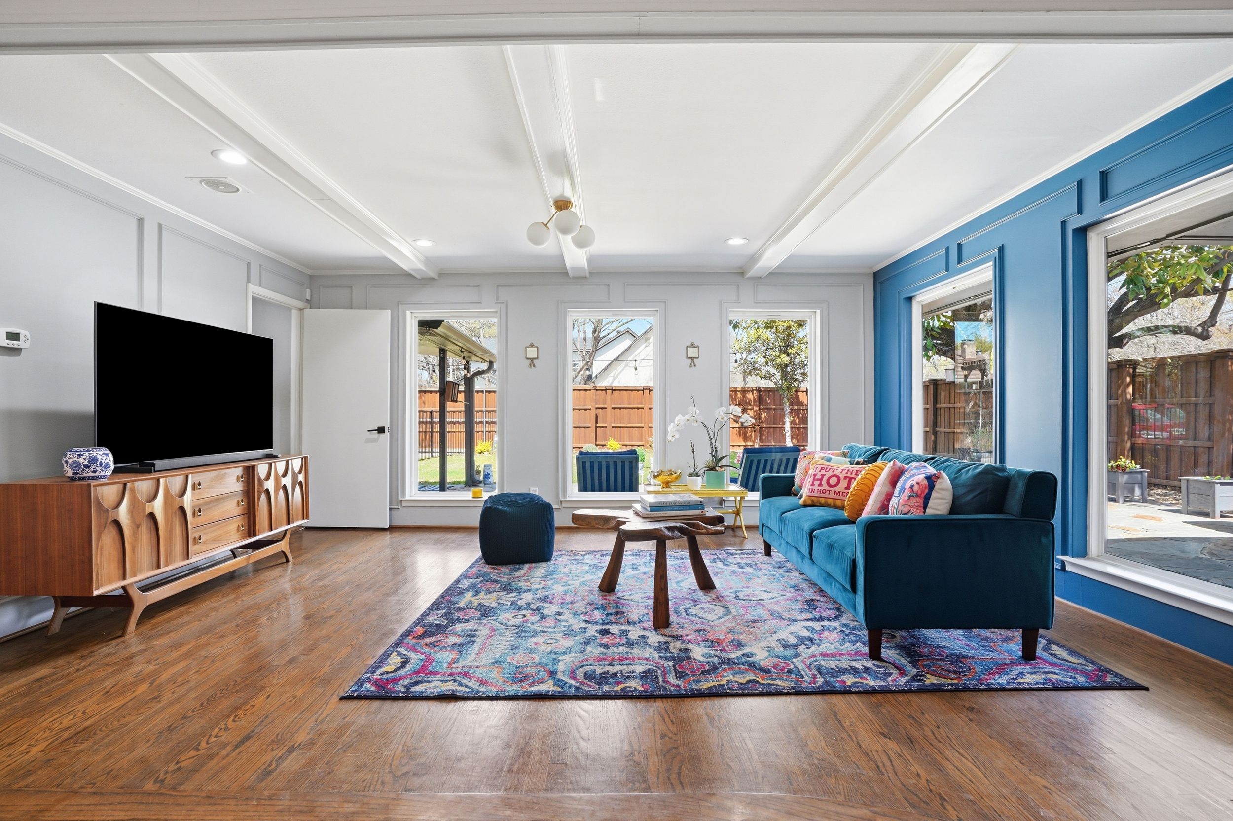  9683 Whitehurst Drive - 物件實景