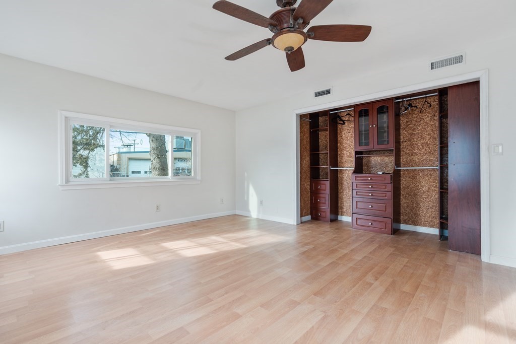 Dedham, Massachusetts, 02136, United States, 3 Bedrooms Bedrooms, ,2 BathroomsBathrooms,Residential,For Sale,1927811