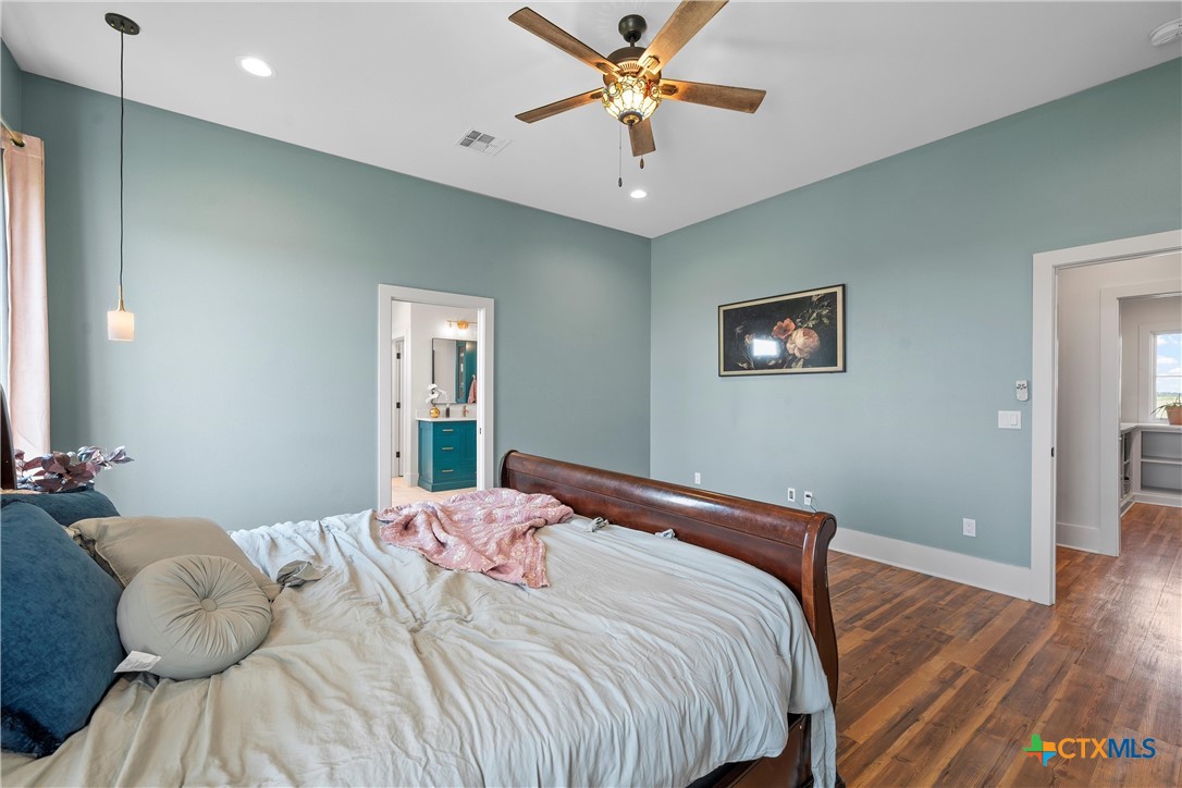 Woodway, Texas, 76712, United States, 4 Bedrooms Bedrooms, ,3 BathroomsBathrooms,Residential,For Sale,1940454