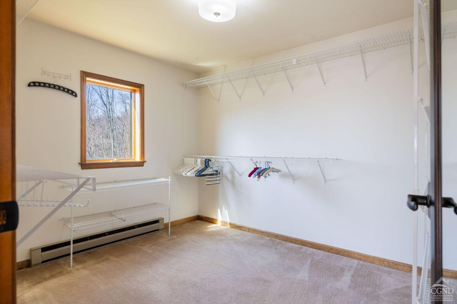 Hunter, New York, 12442, United States, 4 Bedrooms Bedrooms, ,5 BathroomsBathrooms,Residential,For Sale,1792843