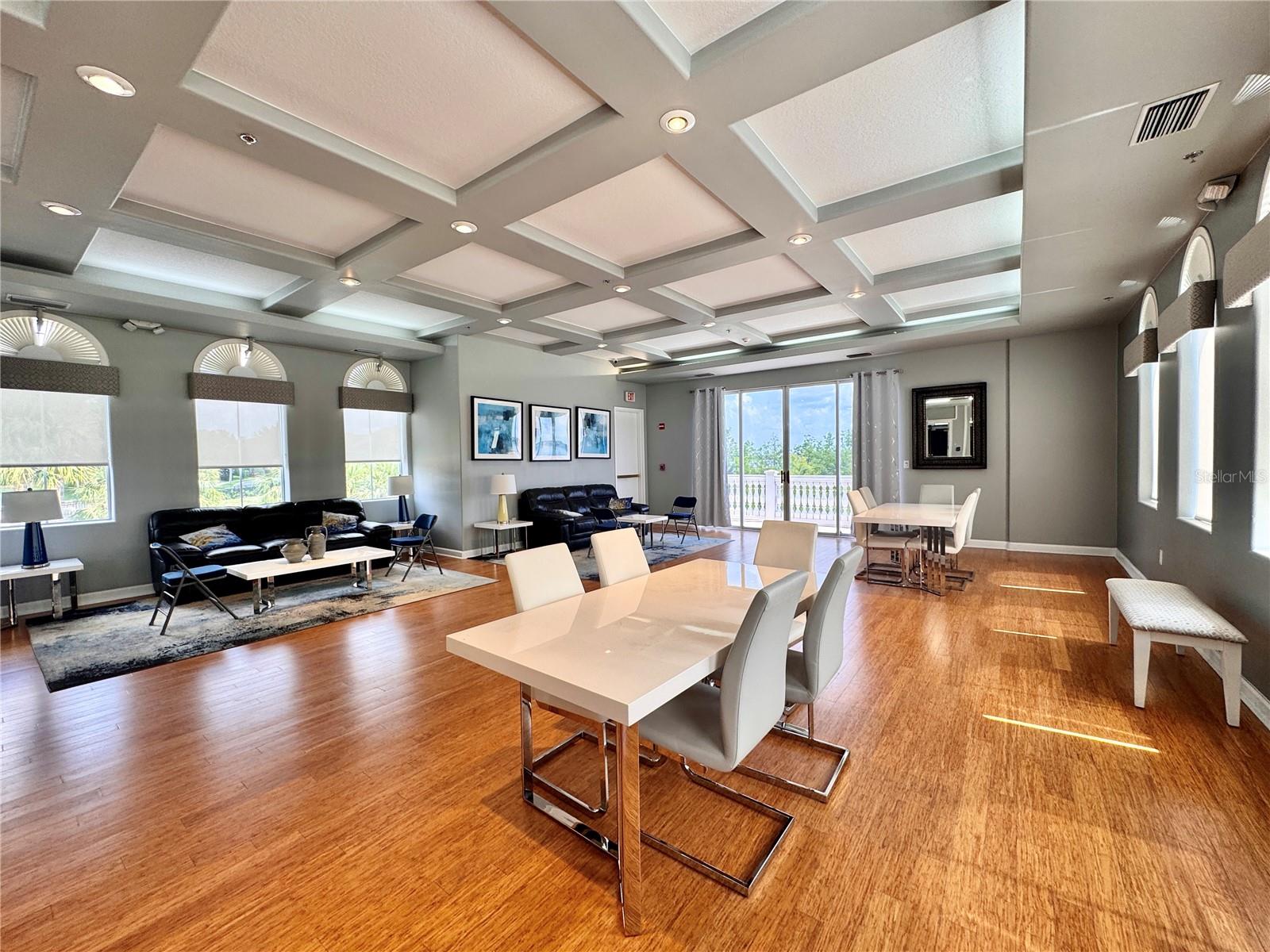 ORLANDO, Florida, 32836, United States, 5 Bedrooms Bedrooms, ,6 BathroomsBathrooms,Residential,For Sale,1983203