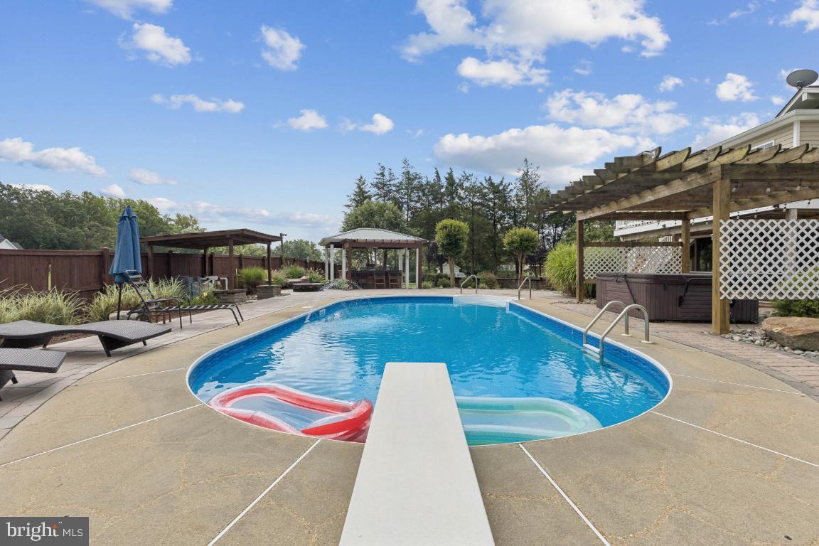 Leonardtown, Maryland, 20650, United States, 3 Bedrooms Bedrooms, ,3 BathroomsBathrooms,Residential,For Sale,1981630