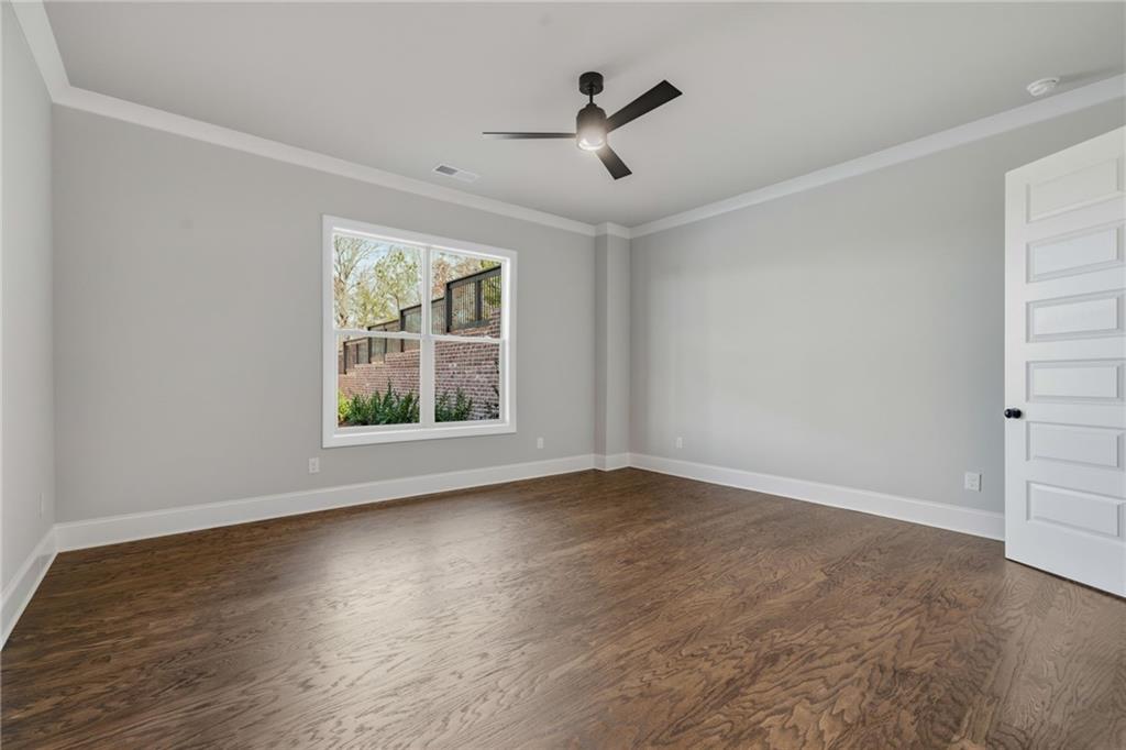 Gainesville, Georgia, 30506, United States, 4 Bedrooms Bedrooms, ,5 BathroomsBathrooms,Residential,For Sale,2008564