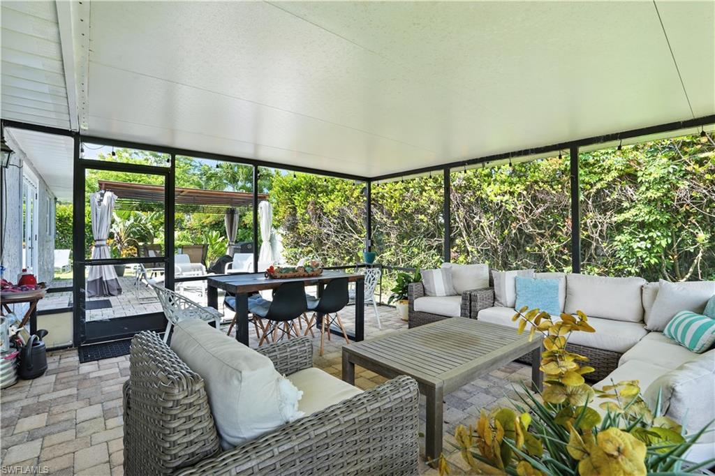 Naples, Florida, 34105, United States, 3 Bedrooms Bedrooms, ,2 BathroomsBathrooms,Residential,For Sale,1898311