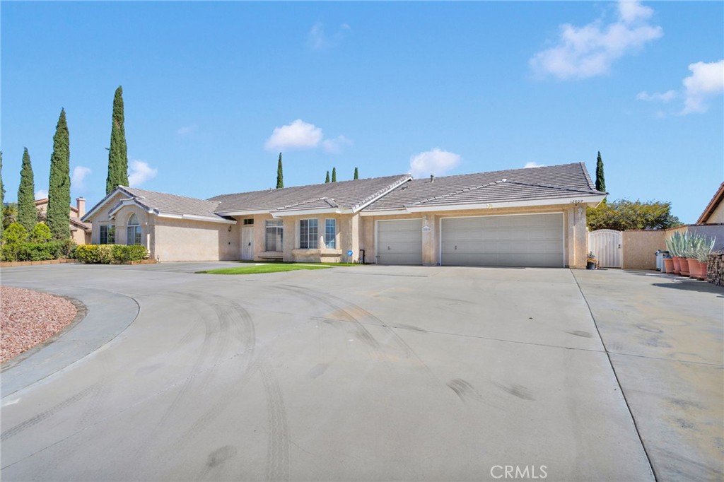 Apple Valley, California, 92308, United States, 5 Bedrooms Bedrooms, ,4 BathroomsBathrooms,Residential,For Sale,1941595