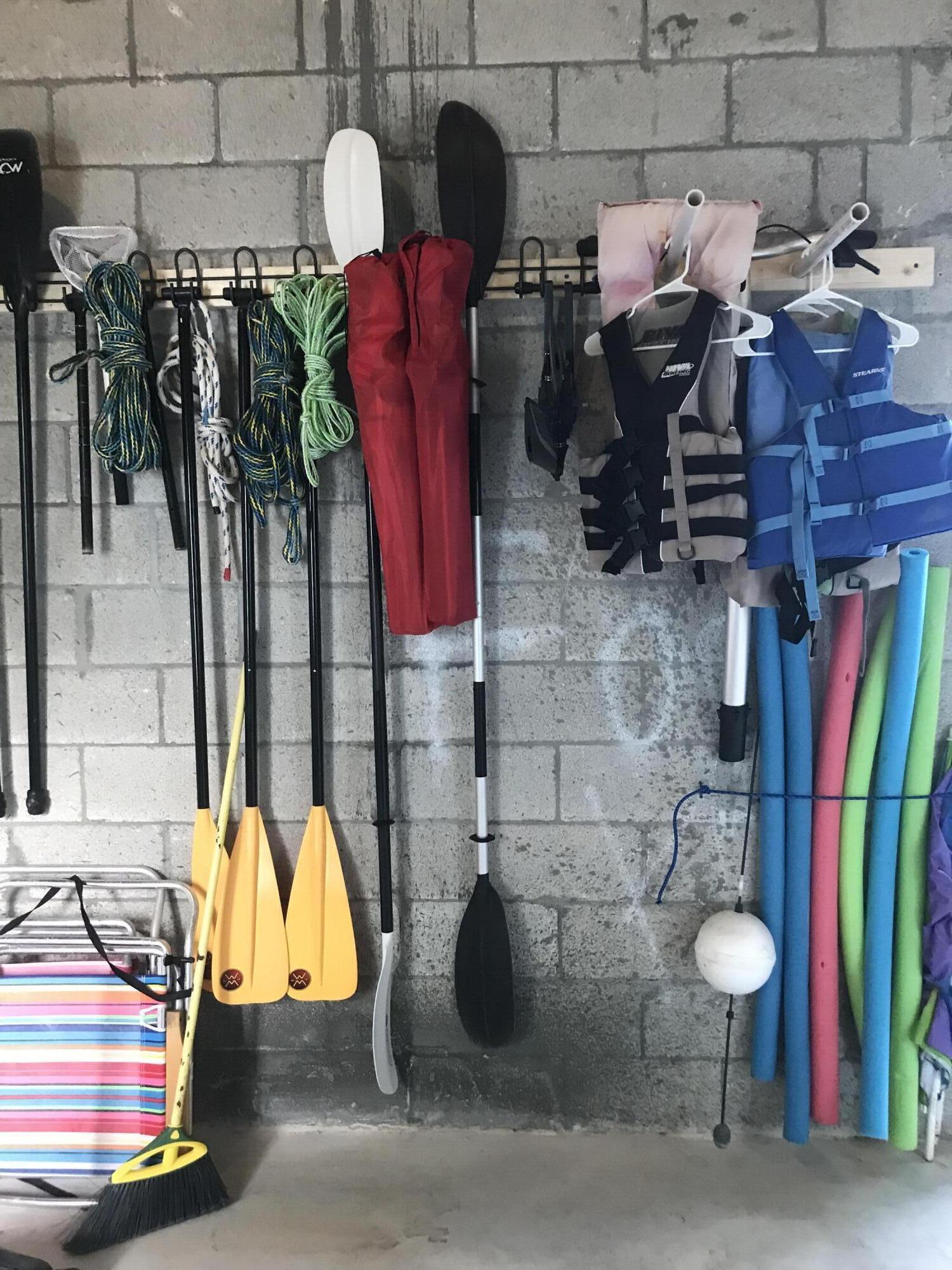 MARATHON, Florida, 33050, United States, 3 Bedrooms Bedrooms, ,2 BathroomsBathrooms,Residential,For Sale,1989010