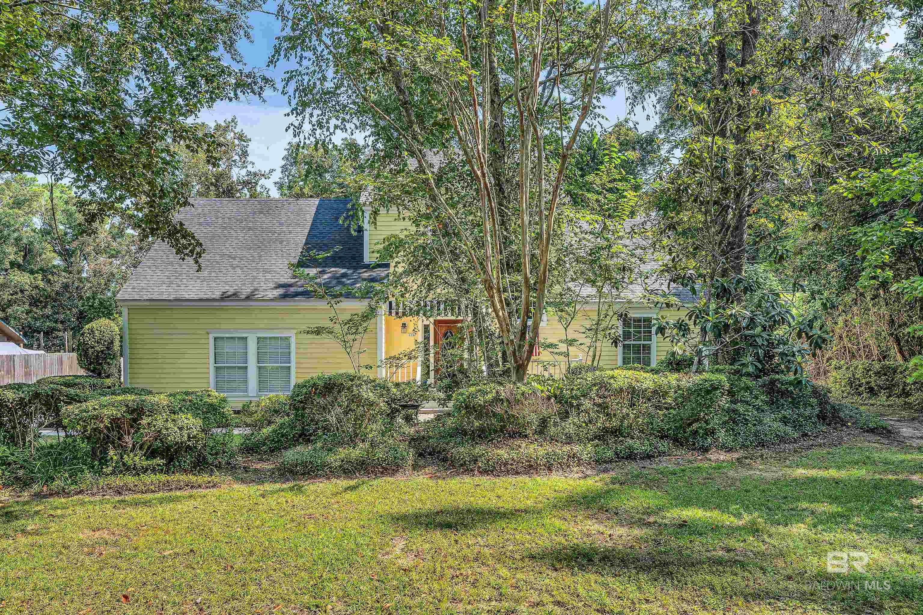 Fairhope, Alabama, 36532, United States, 3 Bedrooms Bedrooms, ,3 BathroomsBathrooms,Residential,For Sale,1927355