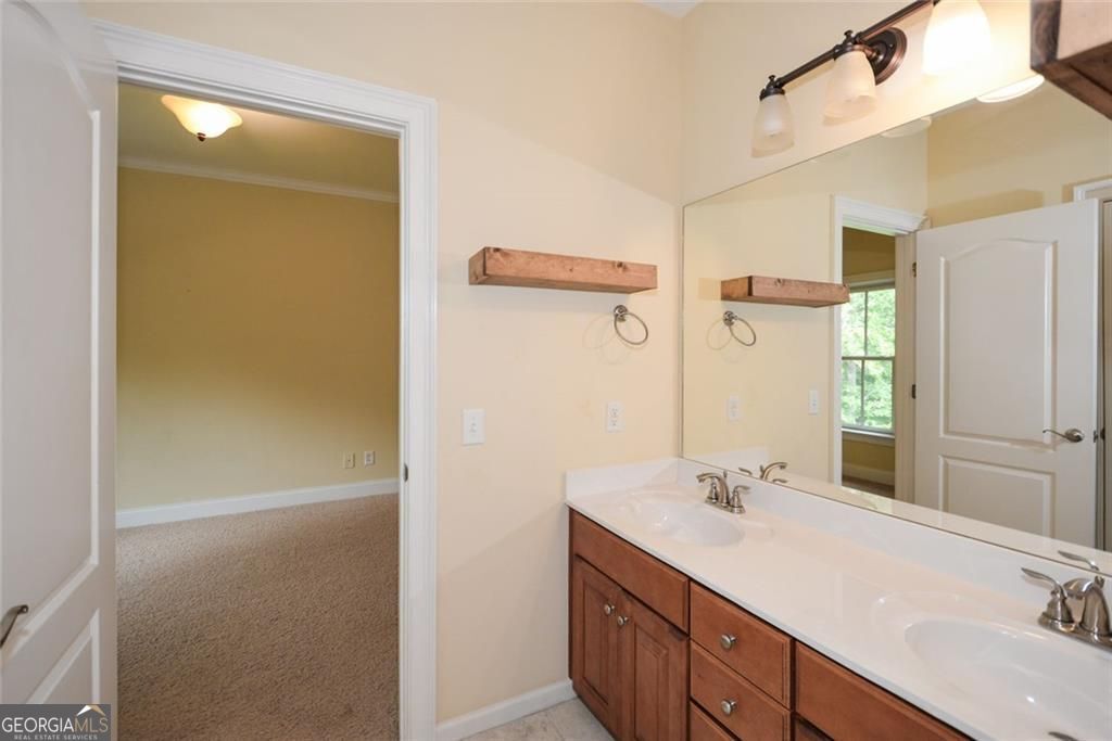 Dallas, Georgia, 30132, United States, 4 Bedrooms Bedrooms, ,5 BathroomsBathrooms,Residential,For Sale,1914851