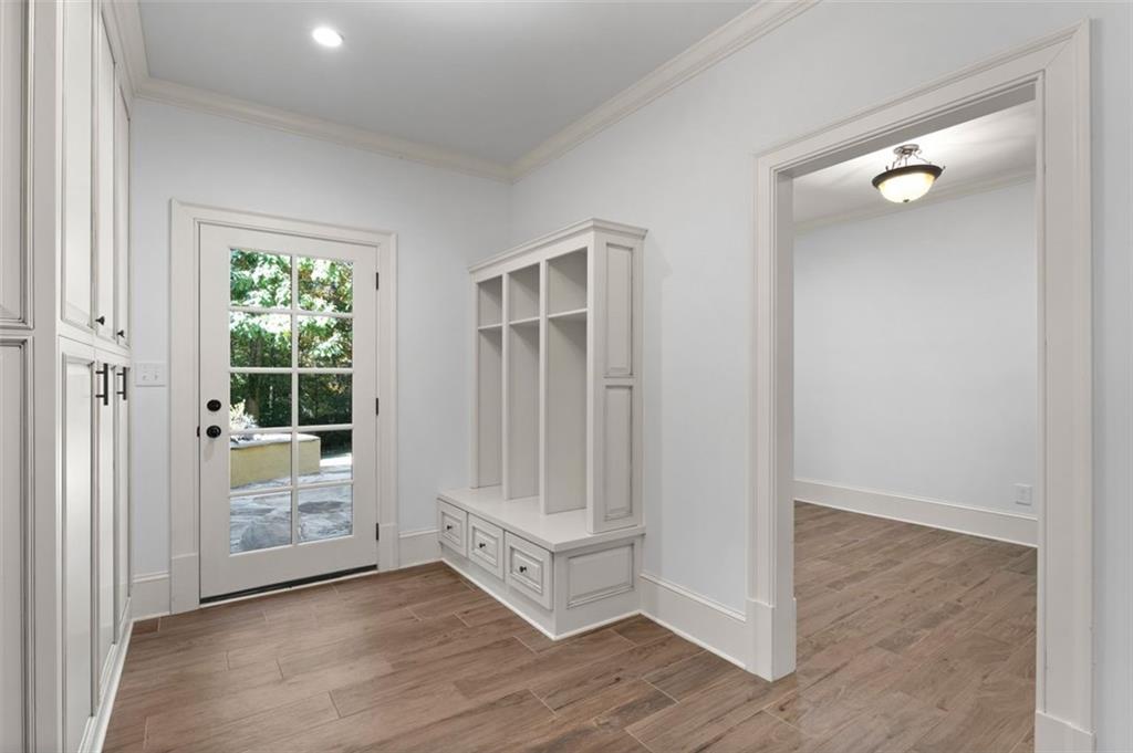 Decatur, Georgia, 30033, United States, 4 Bedrooms Bedrooms, ,4 BathroomsBathrooms,Residential,For Sale,1989134