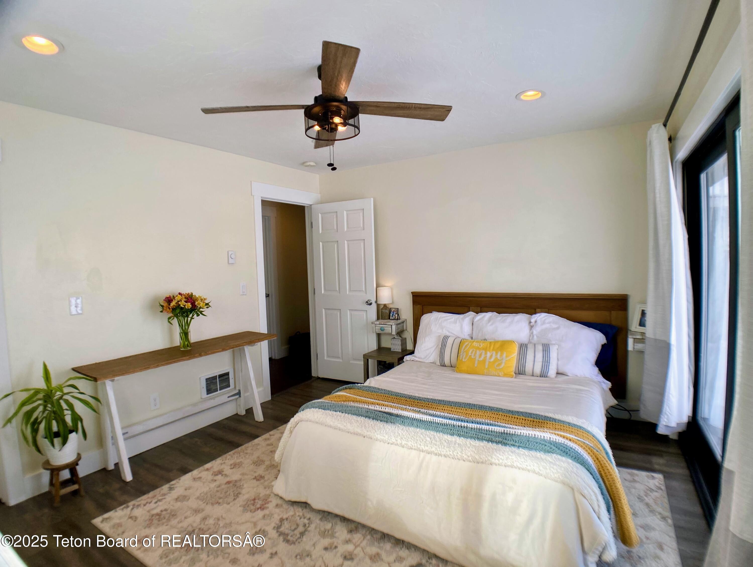 Tetonia, Idaho, 83452, United States, 3 Bedrooms Bedrooms, ,2 BathroomsBathrooms,Residential,For Sale,1898608