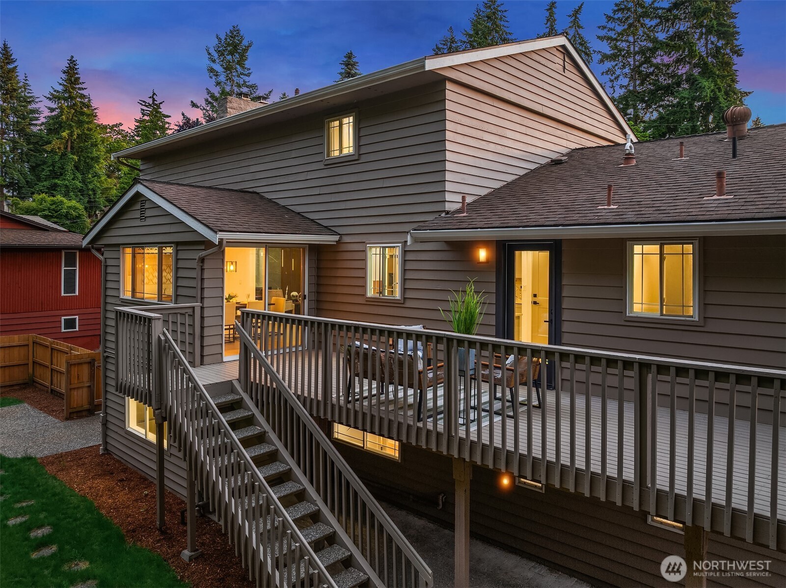 Bellevue, Washington, 98006, United States, 5 Bedrooms Bedrooms, ,3 BathroomsBathrooms,Residential,For Sale,1838614