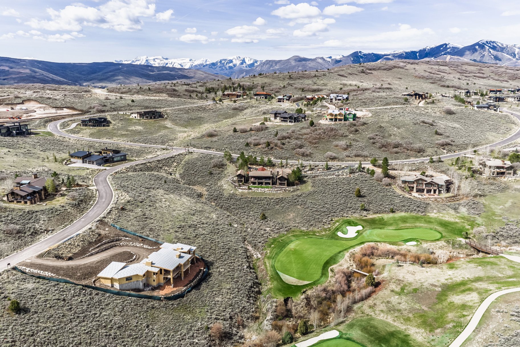  New Luxury Home on Tuhaye