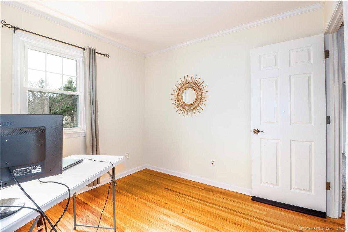 Trumbull, Connecticut, 06611, United States, 4 Bedrooms Bedrooms, ,3 BathroomsBathrooms,Residential,For Sale,1935894