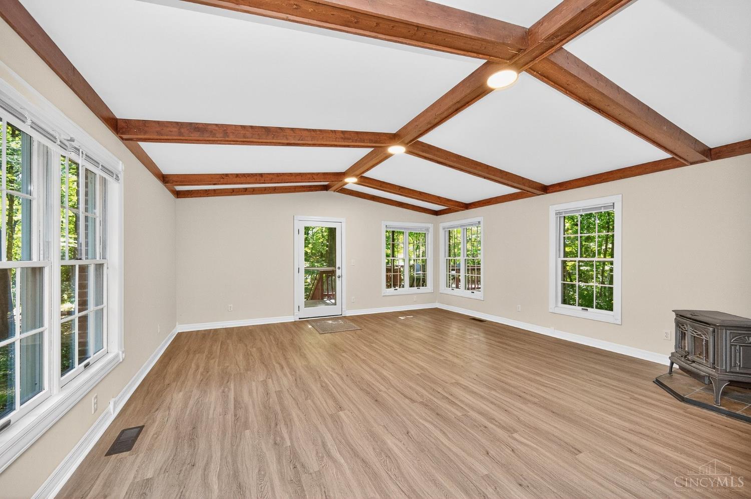 Sycamore Twp, Ohio, 45241, United States, 4 Bedrooms Bedrooms, ,4 BathroomsBathrooms,Residential,For Sale,1982774