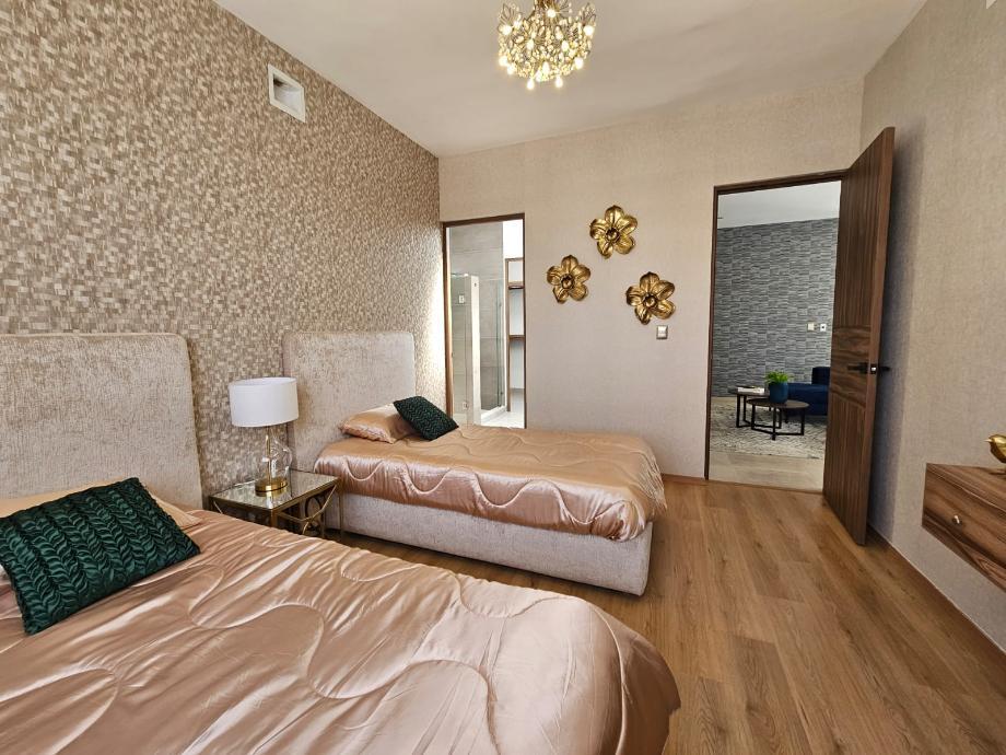 Torreón, Coahuila de Zaragoza, 27023, Mexico, 3 Bedrooms Bedrooms, ,3 BathroomsBathrooms,Residential,For Sale,1994427