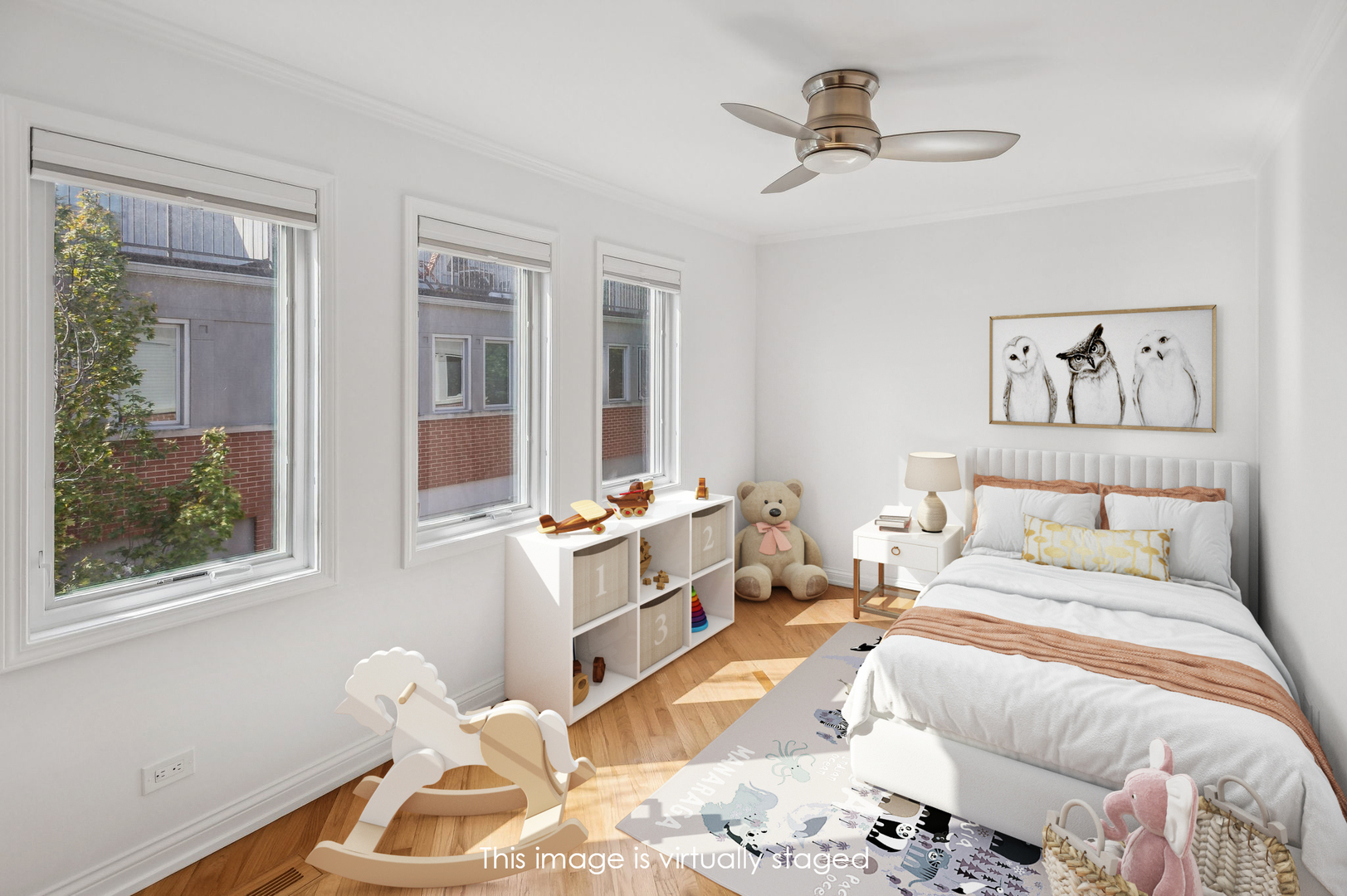 Evanston, Illinois, 60202, United States, 3 Bedrooms Bedrooms, ,3 BathroomsBathrooms,Residential,For Sale,1947564