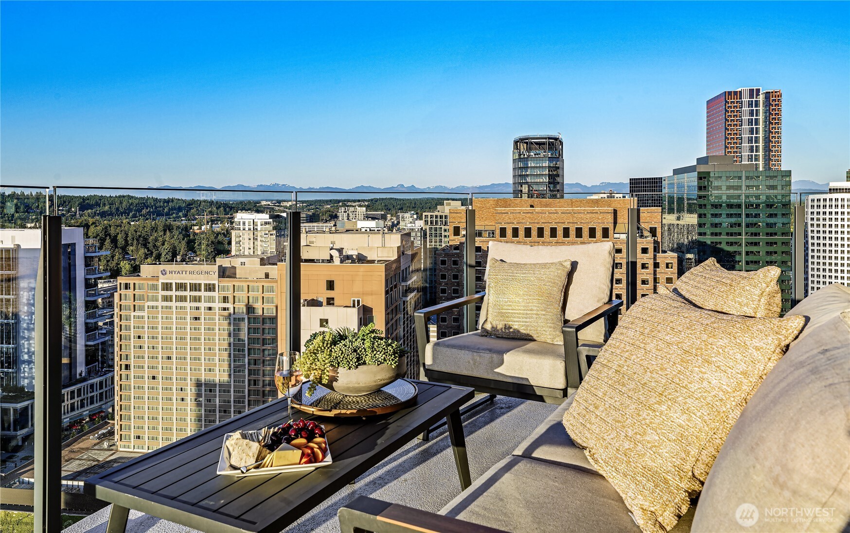 Bellevue, Washington, 98004, United States, 3 Bedrooms Bedrooms, ,3 BathroomsBathrooms,Residential,For Sale,1859717