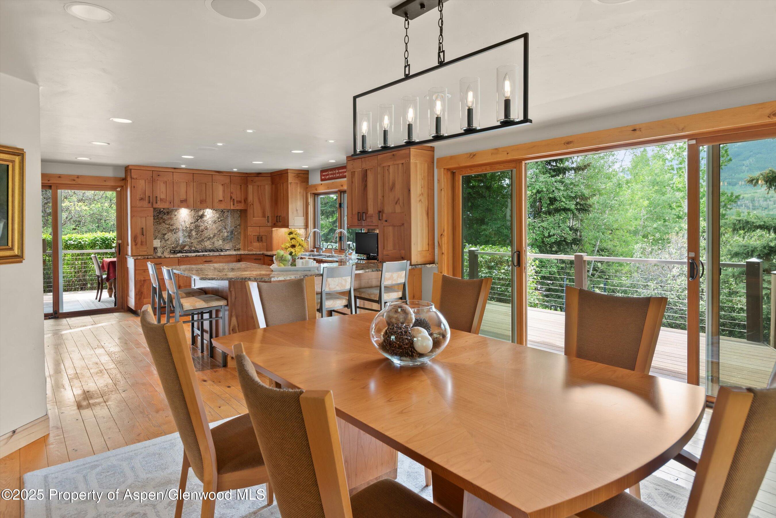 Snowmass Village, Colorado, 81615, United States, 3 Bedrooms Bedrooms, ,3 BathroomsBathrooms,Residential,For Sale,1874657