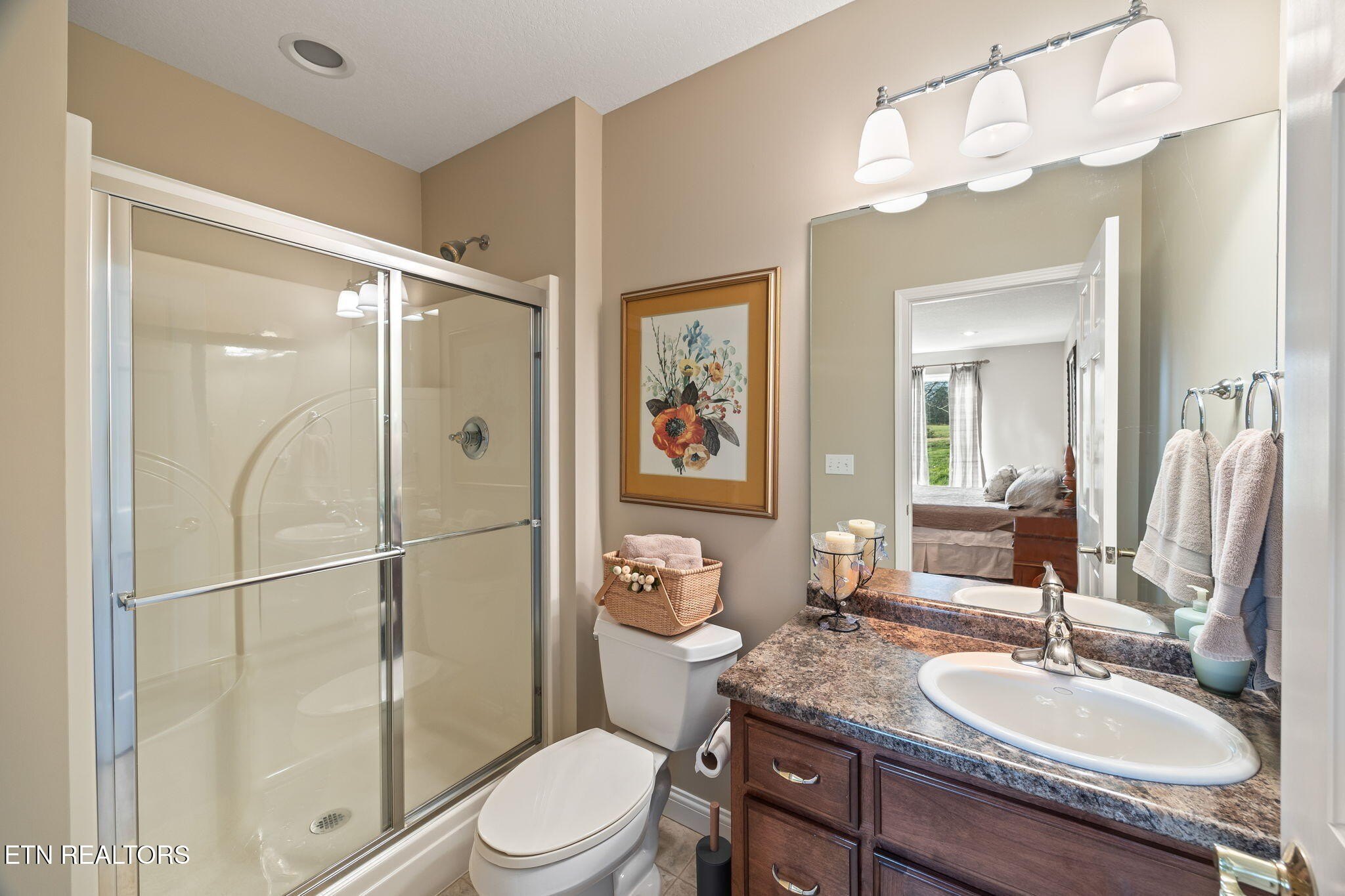 Deer Lodge, Tennessee, 37726, United States, 3 Bedrooms Bedrooms, ,4 BathroomsBathrooms,Residential,For Sale,1996492