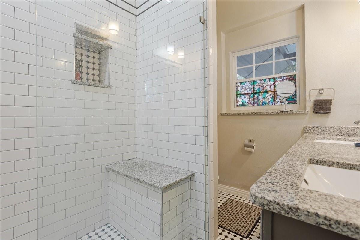 Sherman, Texas, 75090, United States, 5 Bedrooms Bedrooms, ,2 BathroomsBathrooms,Residential,For Sale,1937977
