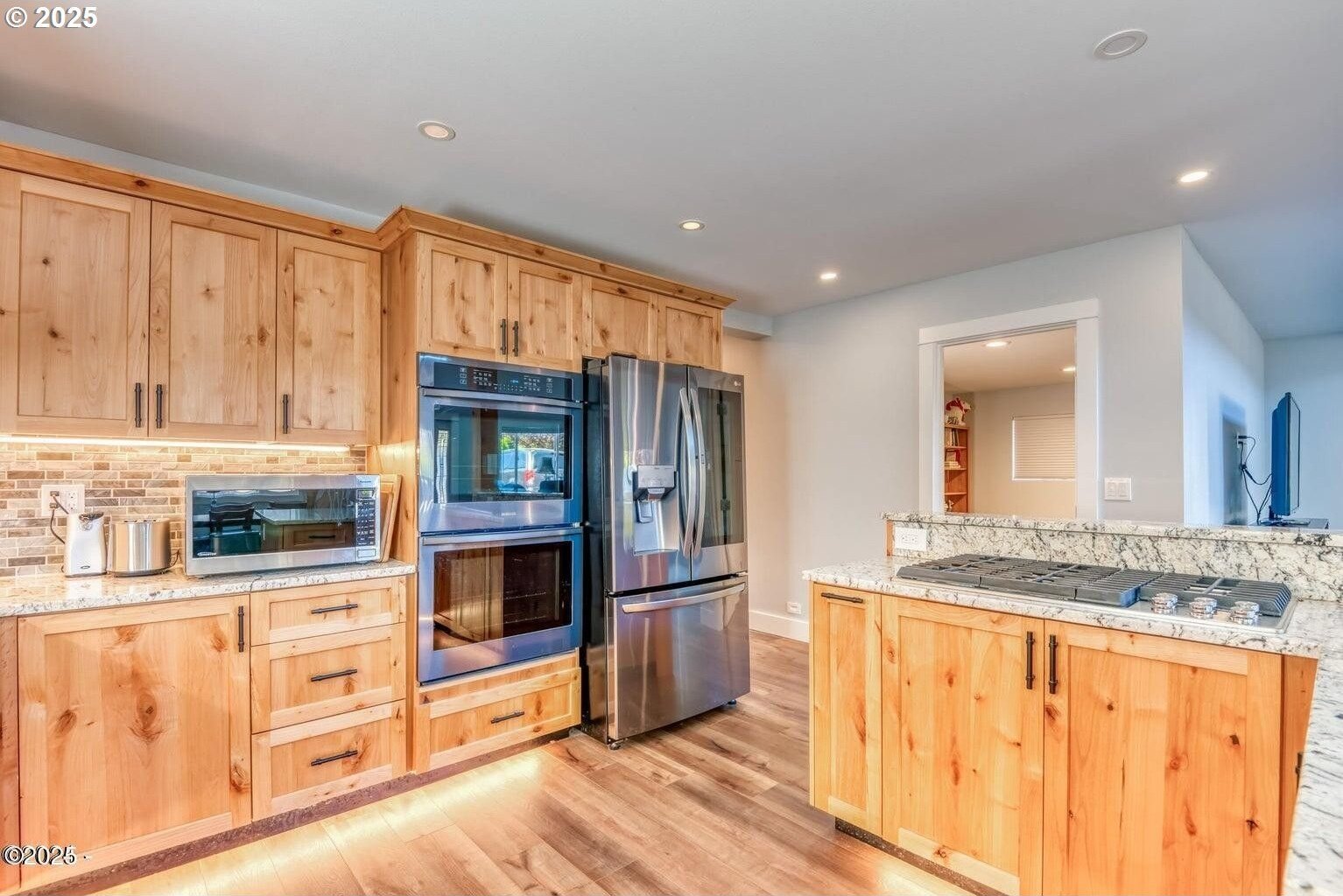 Toledo, Oregon, 97391, United States, 4 Bedrooms Bedrooms, ,2 BathroomsBathrooms,Residential,For Sale,1897015