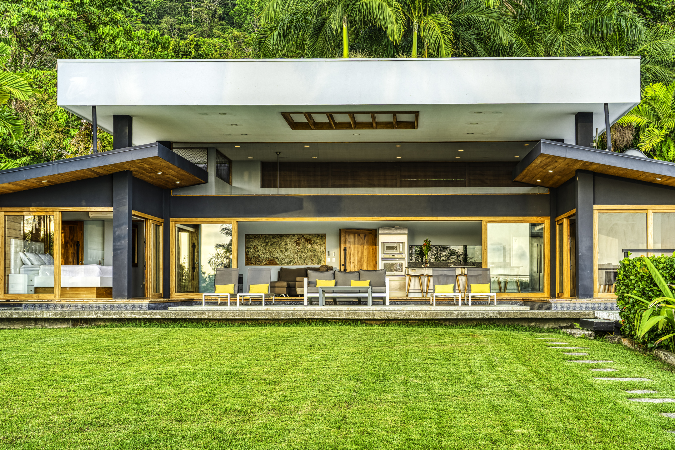 Las Brisas, Uvita, Puntarenas, CR, 5 Bedrooms Bedrooms, ,5 BathroomsBathrooms,Residential,For Sale,Las Brisas,1616263