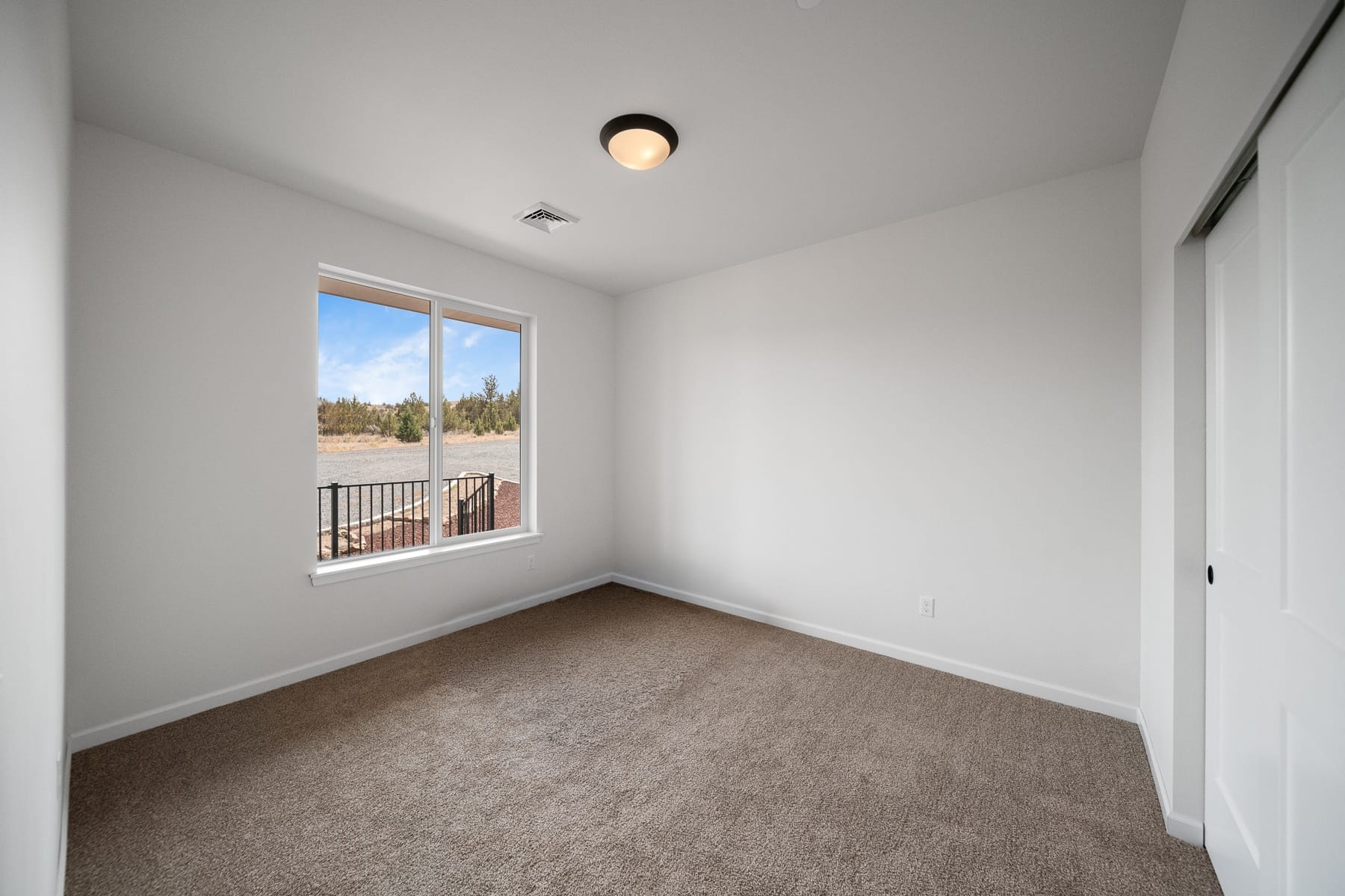  5101 SE Dixon Drive Madras, OR 97741 - 物件實景