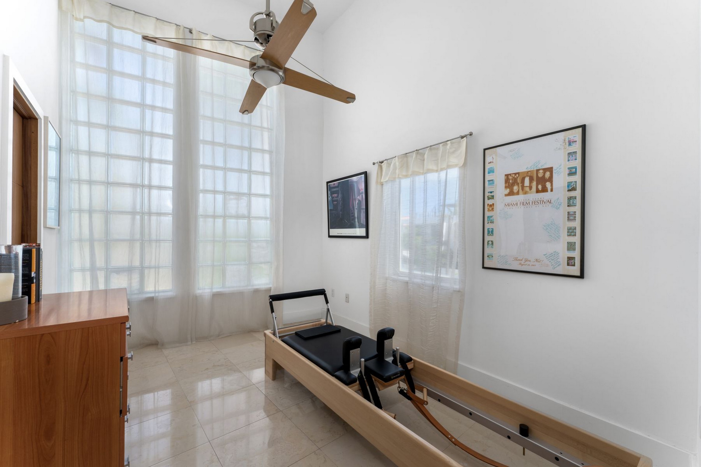  690 Warren Ln, Key Biscayne, FL, 33149 - 物件實景
