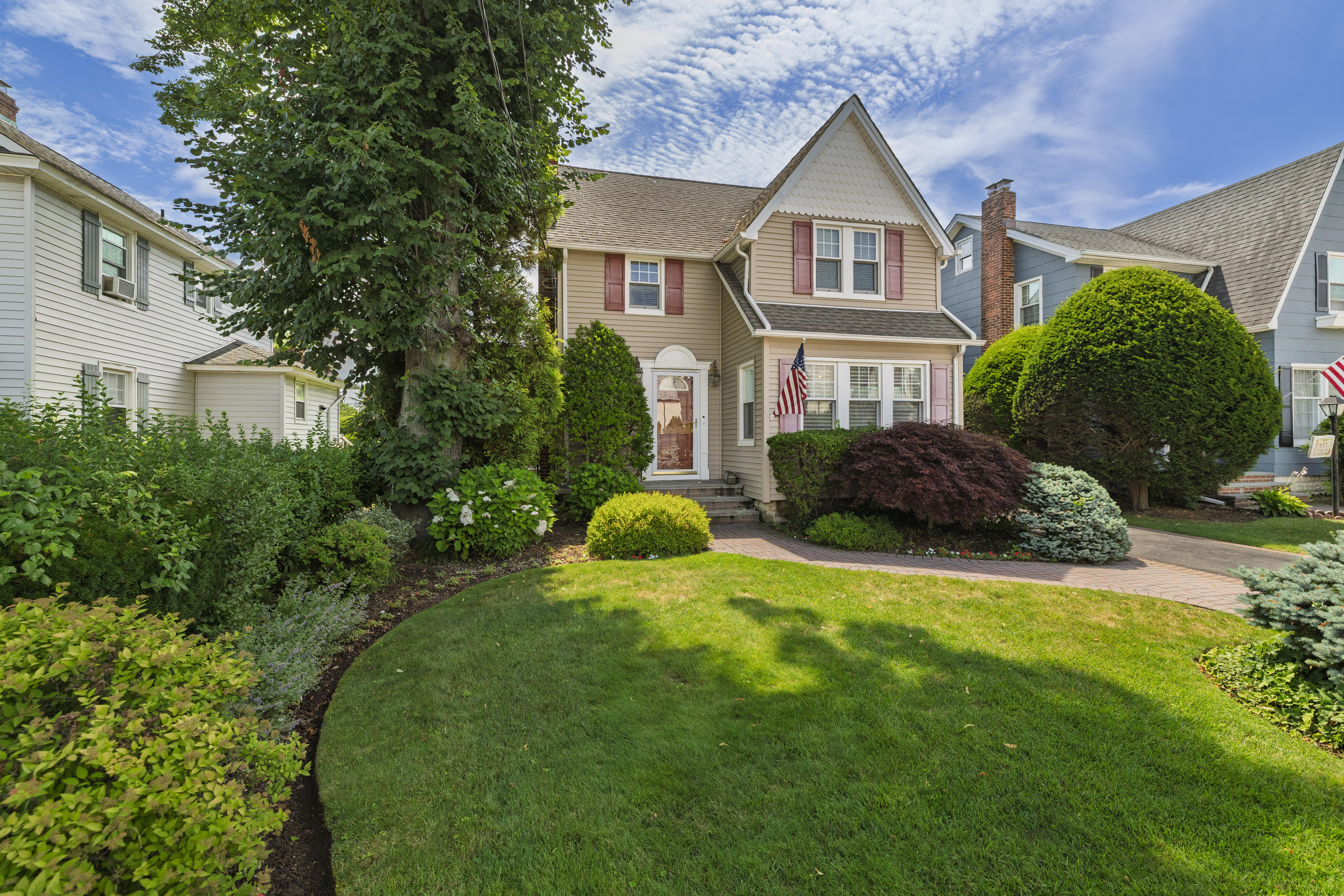  435 Morris Avenue, Rockville Centre, NY, 11570 - 物件實景