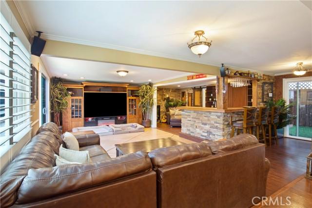 Long Beach, California, 90815, United States, 3 Bedrooms Bedrooms, ,3 BathroomsBathrooms,Residential,For Sale,1987731