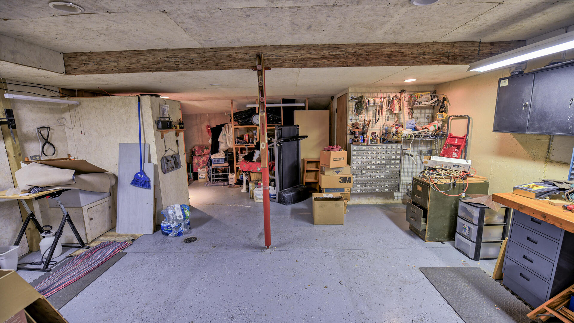 Portland, Michigan, 48875, United States, 5 Bedrooms Bedrooms, ,4 BathroomsBathrooms,Residential,For Sale,1928333