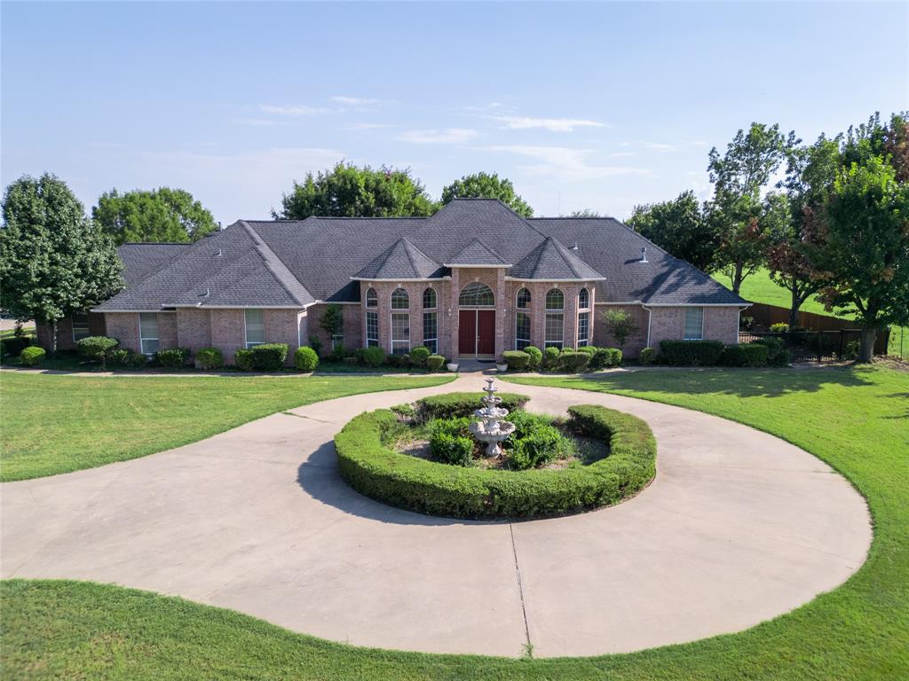 Crowley, Texas, 76036, United States, 4 Bedrooms Bedrooms, ,3 BathroomsBathrooms,Residential,For Sale,1930619