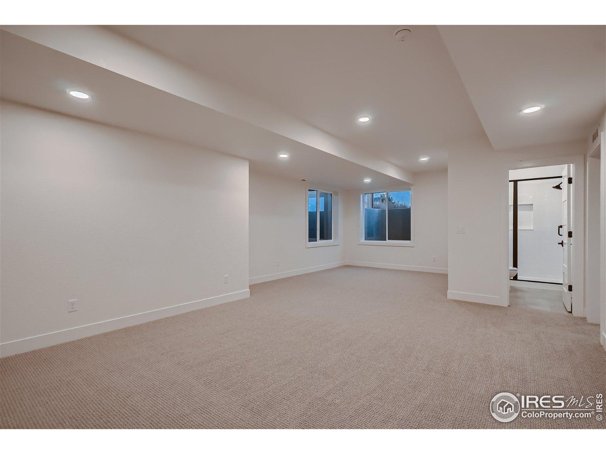 Louisville, Colorado, 80027, United States, 4 Bedrooms Bedrooms, ,3 BathroomsBathrooms,Residential,For Sale,1818293