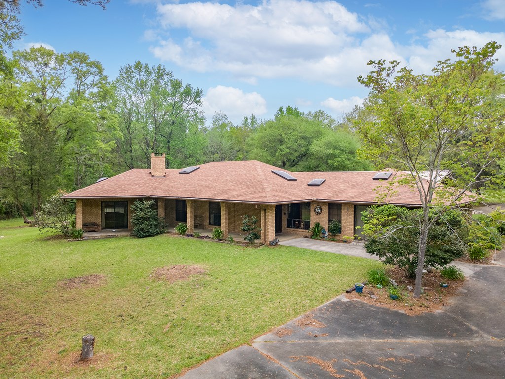 Pineland, Texas, 75968, United States, 4 Bedrooms Bedrooms, ,5 BathroomsBathrooms,Residential,For Sale,1983137