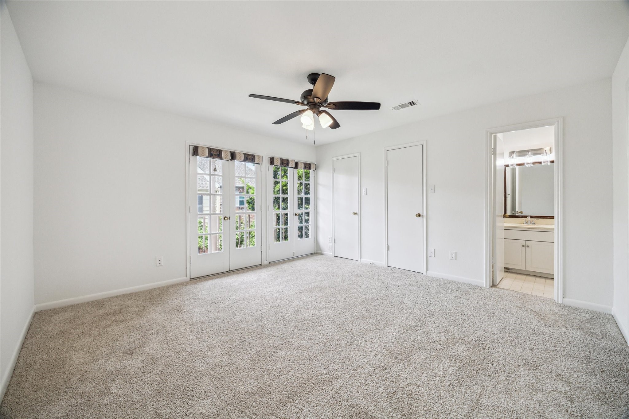  5827 Valley Forge Drive #83 - 物件實景