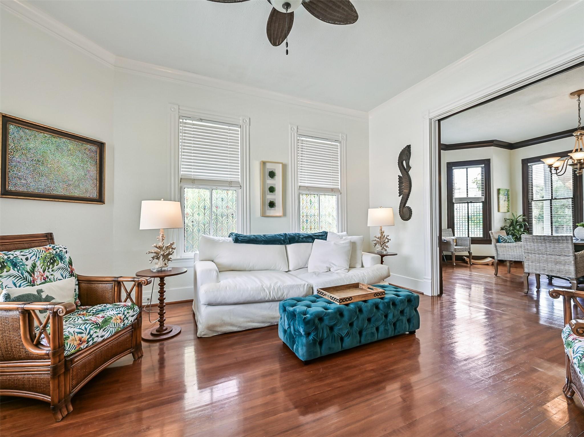 Galveston, Texas, 77550, United States, 4 Bedrooms Bedrooms, ,3 BathroomsBathrooms,Residential,For Sale,1818461