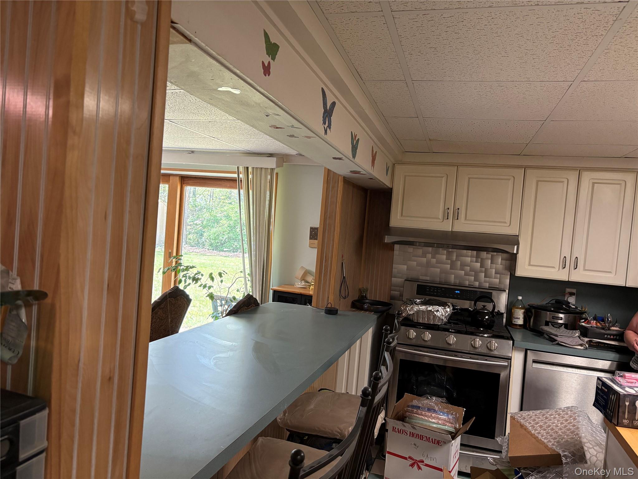 East Moriches, New York, 11940, United States, 3 Bedrooms Bedrooms, ,2 BathroomsBathrooms,Residential,For Sale,1937631
