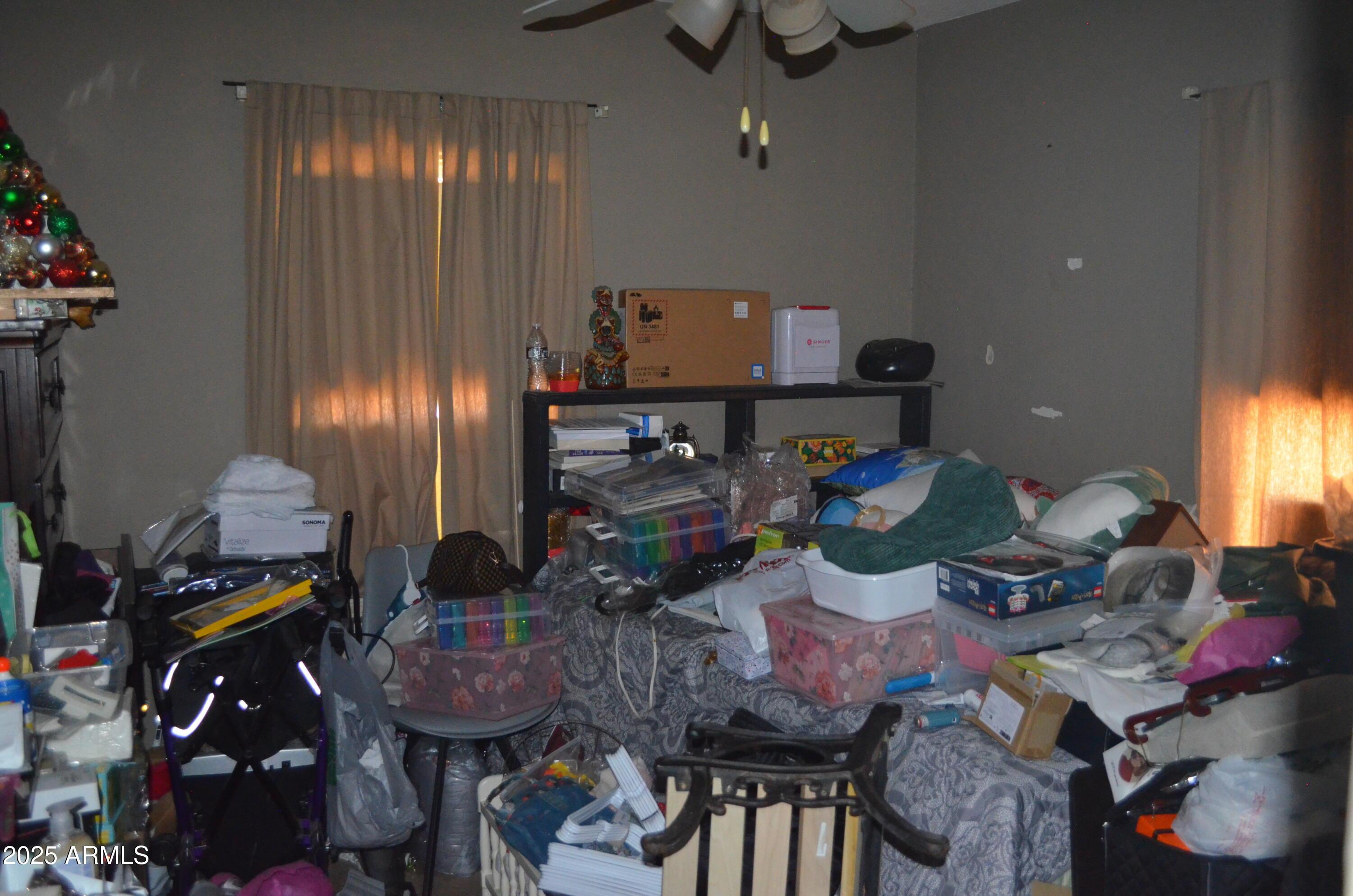 Glendale, Arizona, 85301, United States, 2 Bedrooms Bedrooms, ,1 BathroomBathrooms,Residential,For Sale,1983785