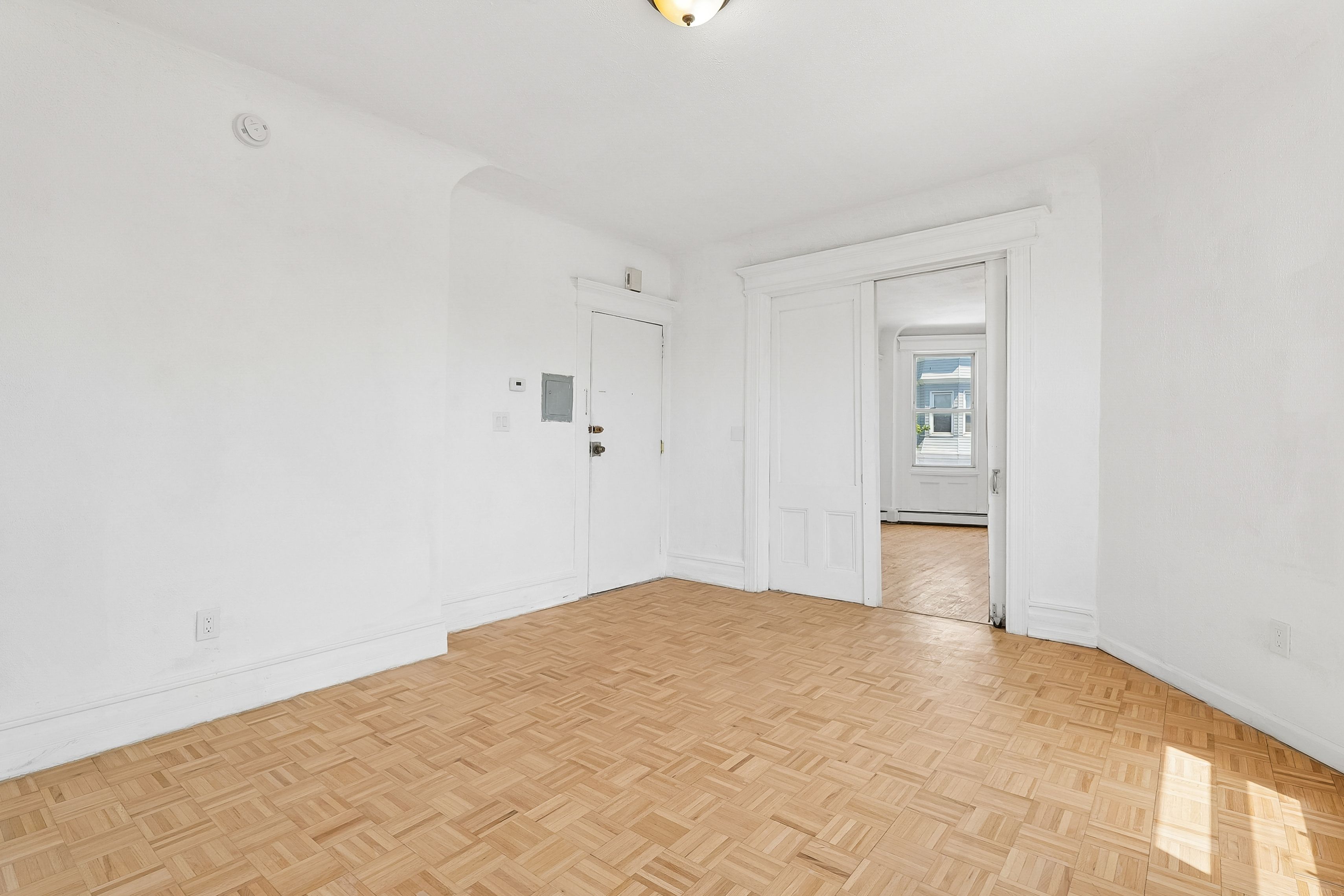 55 Hawkins Street, Newark, NJ 07105 - 物件實景