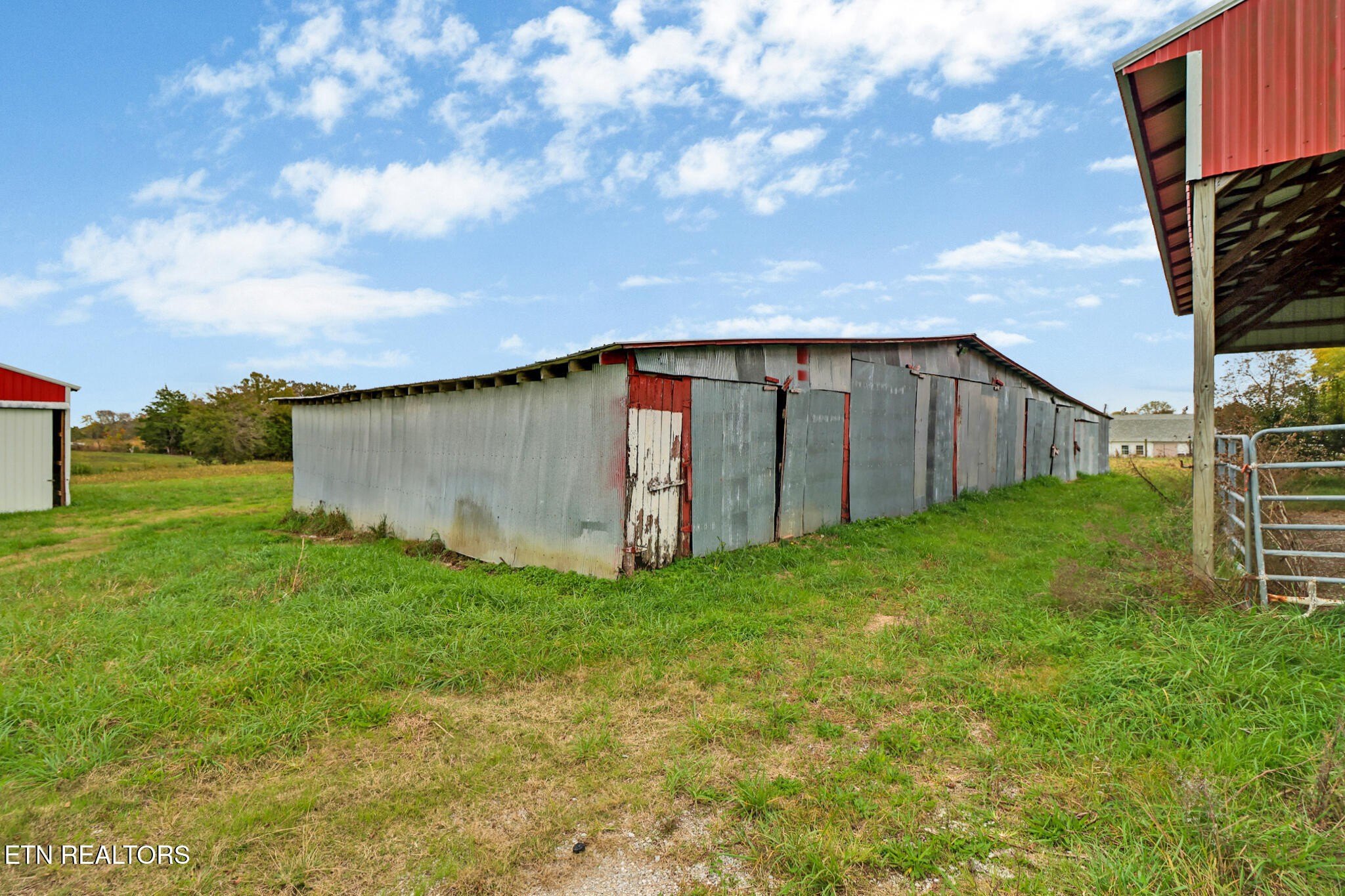 McMinnville, Tennessee, 37110, United States, 3 Bedrooms Bedrooms, ,1 BathroomBathrooms,Residential,For Sale,1976932