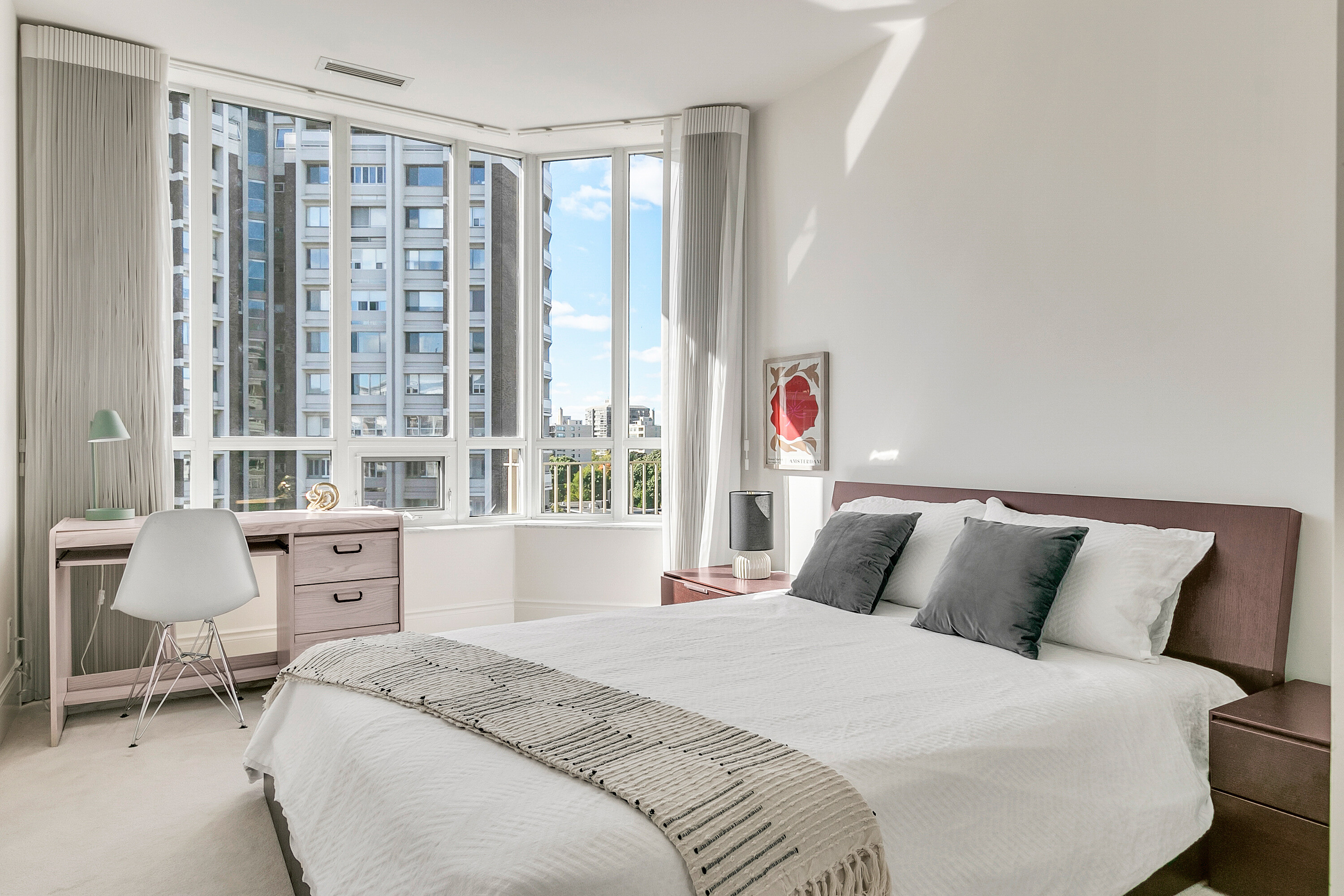  Yonge & St. Clair Condo Living - 物件實景