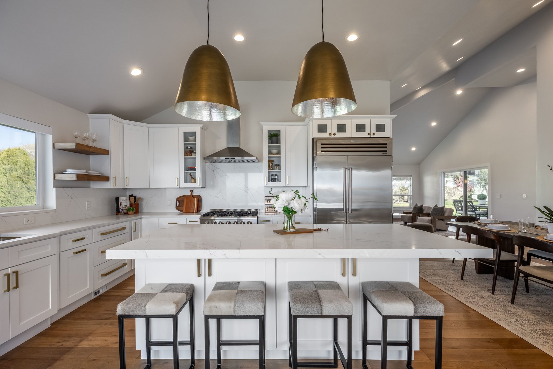  Stunning East Capitol Renovation - 物件實景
