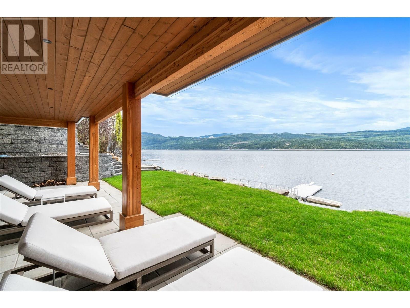 ANGLEMONT, British Columbia, V0E 1M8, CA, 5 Bedrooms Bedrooms, ,3 BathroomsBathrooms,Residential,For Sale,1836909
