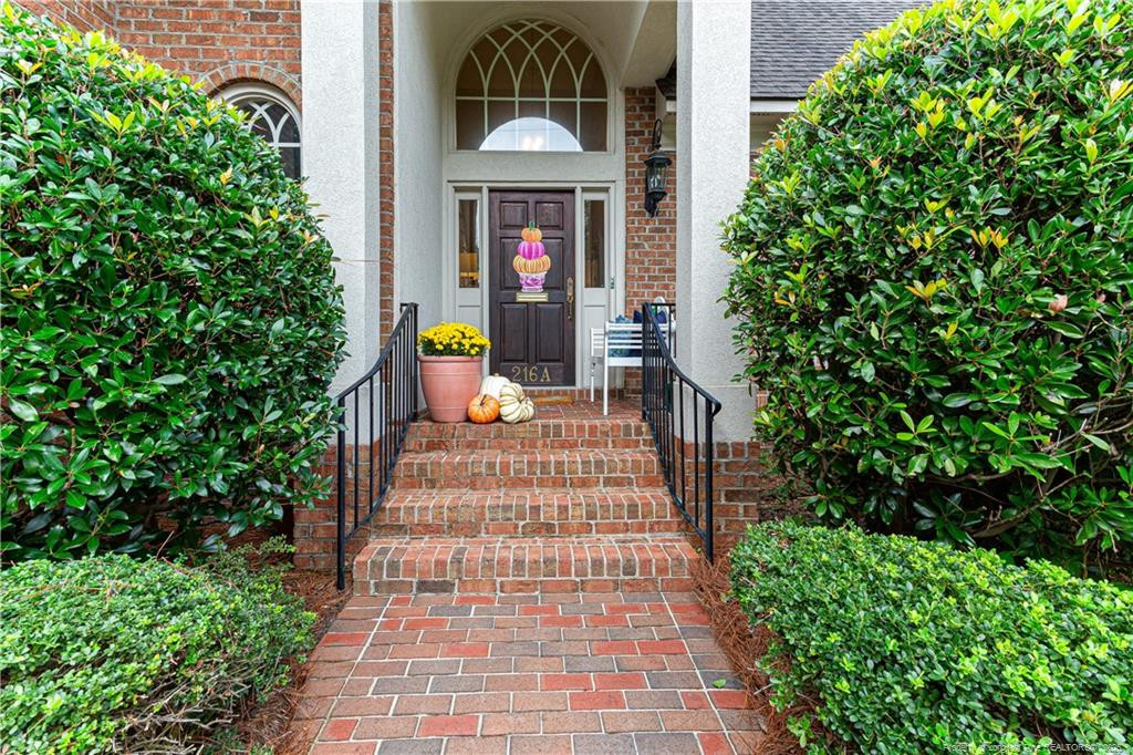 Fayetteville, North Carolina, 28305, United States, 3 Bedrooms Bedrooms, ,6 BathroomsBathrooms,Residential,For Sale,1986476