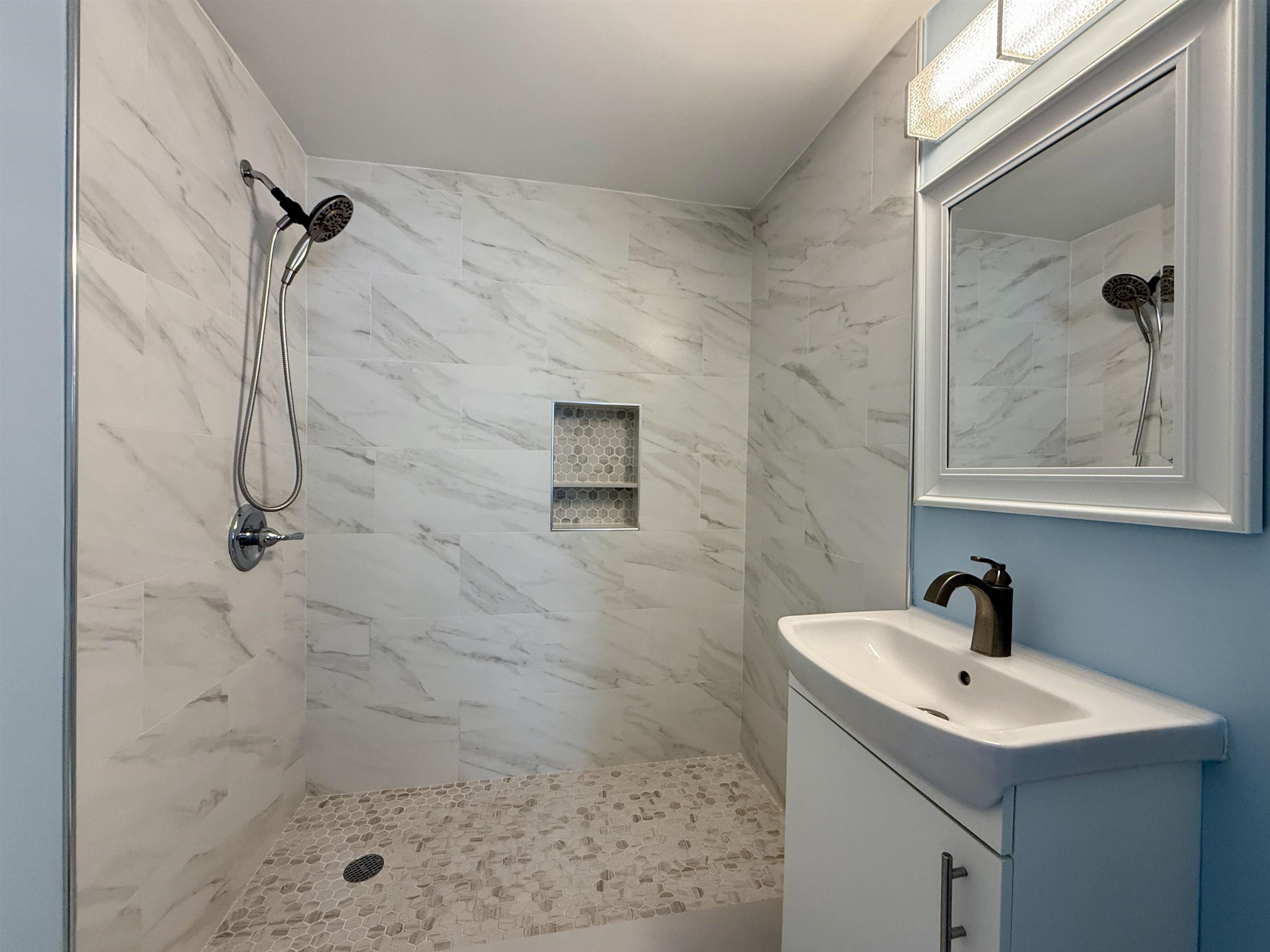 North Wildwood, New Jersey, 08260, United States, 3 Bedrooms Bedrooms, ,1 BathroomBathrooms,Residential,For Sale,1983928