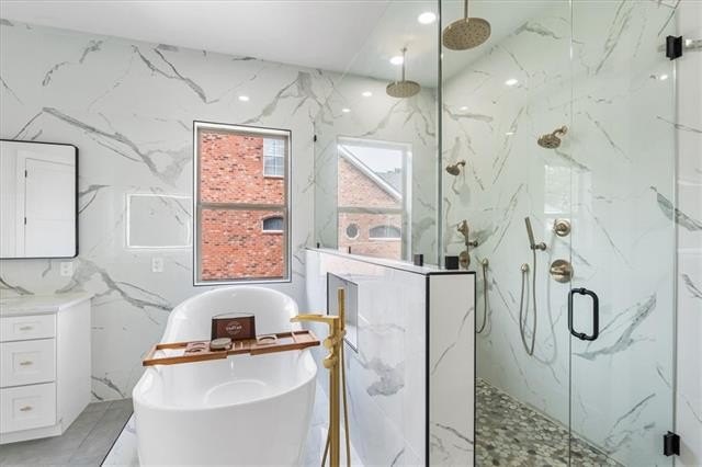 Picayune, Mississippi, 39426, United States, 5 Bedrooms Bedrooms, ,3 BathroomsBathrooms,Residential,For Sale,1983944