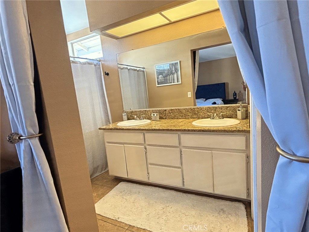 Corona, California, 92883, United States, 3 Bedrooms Bedrooms, ,2 BathroomsBathrooms,Residential,For Sale,1944812