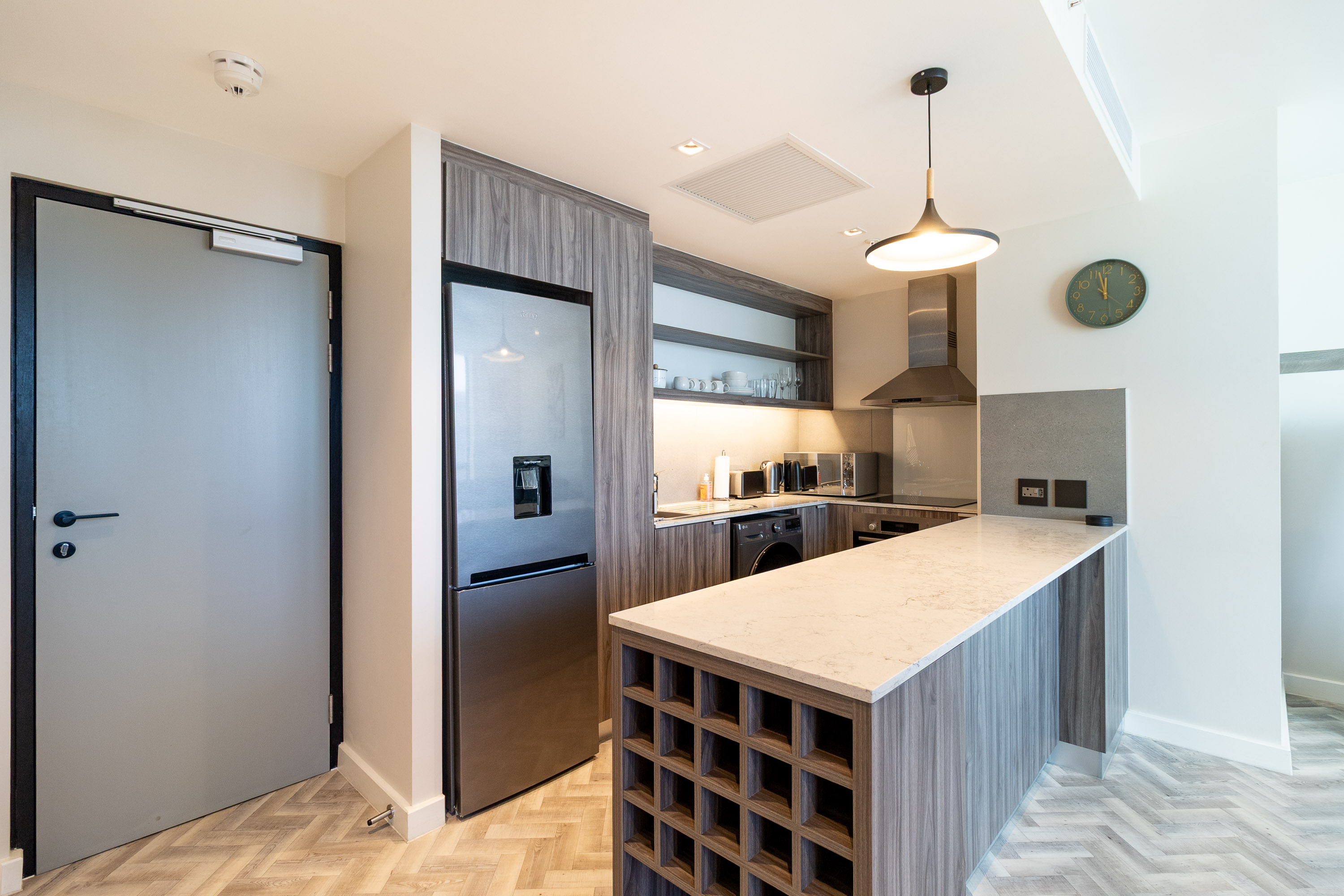  1504  Foreshore Place - 物件實景