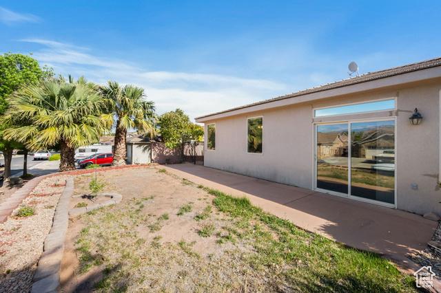 St. George, Utah, 84790, United States, 3 Bedrooms Bedrooms, ,2 BathroomsBathrooms,Residential,For Sale,1988612