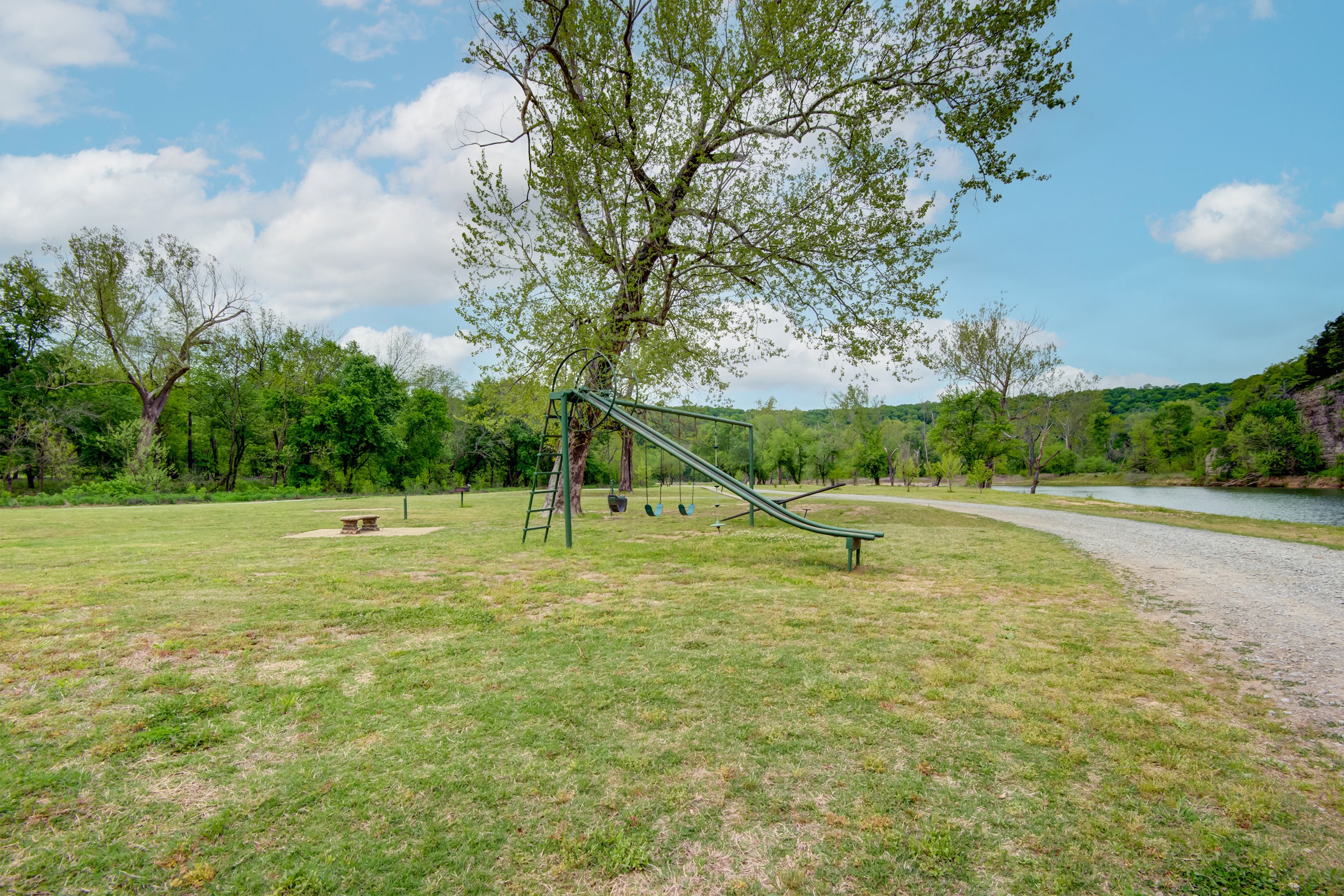  84 Willow Street, Locust Grove, OK 74352 - 物件實景